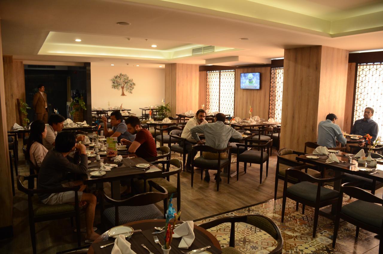 Hotel Dgates Lahore Eksteriør billede